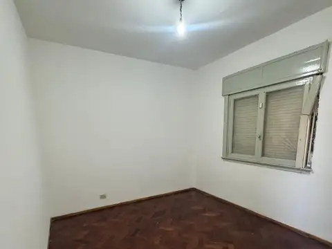 Depto Tipo Casa en Alquiler 60 años