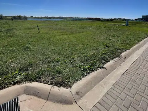 Terreno en Altos del Plata " Barrio el cano"