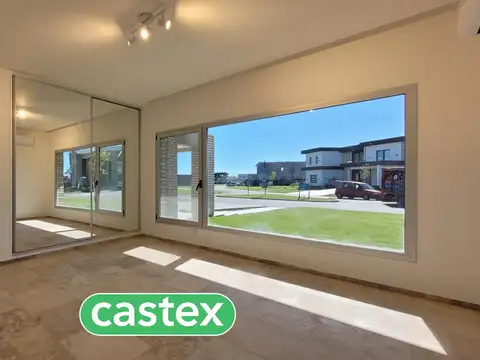 Casa en Venta en Terralagos