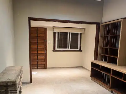 Depto Tipo Casa en Alquiler de 3 ambientes