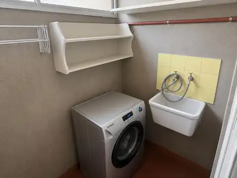 Departamento de 2 Dormitorios al frente