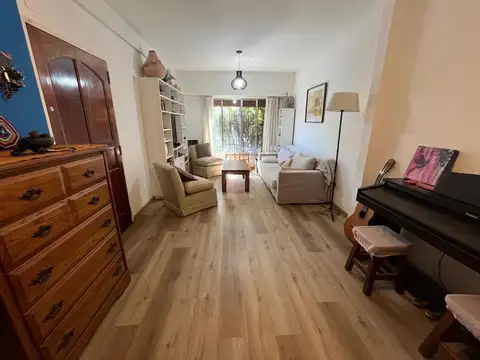 Casa en Venta en Olivos, USD 245.000