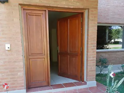 Casa en Venta en Cordoba, USD 360.000
