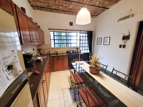 Casa en Venta en Azcuenaga, USD 64.000