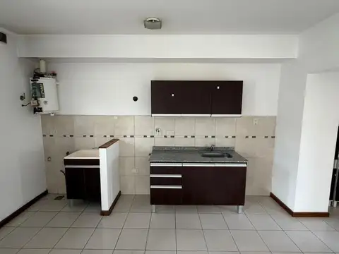 Departamento en Alquiler en Ilolay, $ 450.000