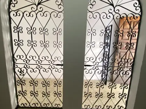 Depto Tipo Casa en Venta de 4 dormitorios