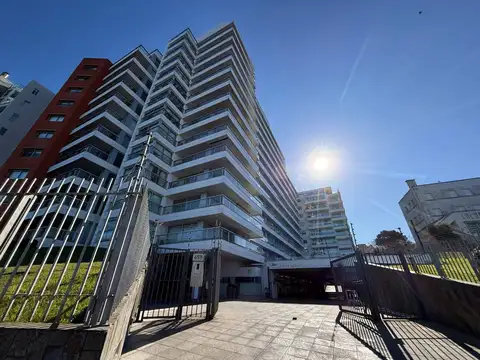 Venta apto con Renta y Garage, Rambla de Malvin