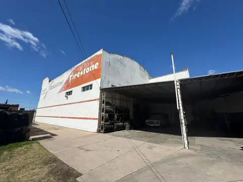 Avenida Pedro Luro 2100