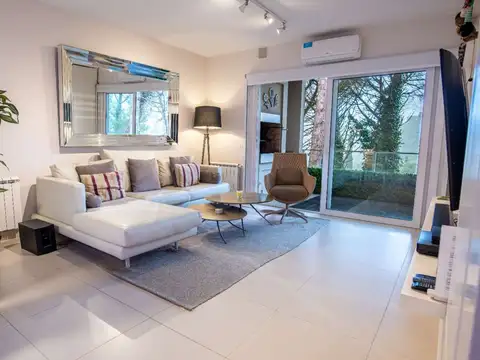 Venta departamento Carilo