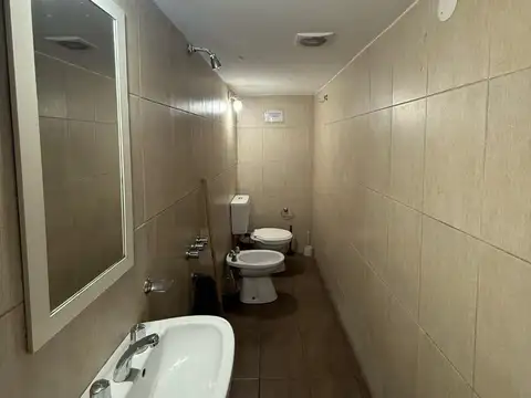 Hotel en Venta 60 años