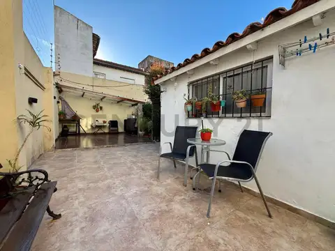 Corrientes 3200, Piso 0