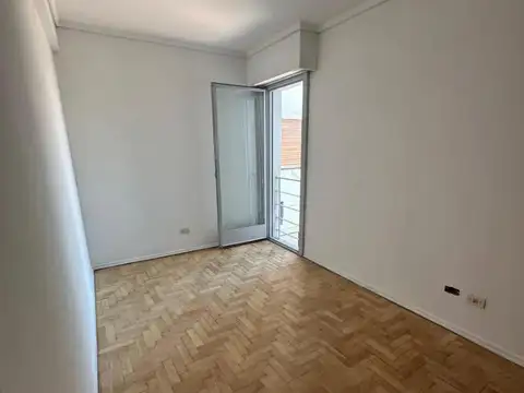 Venta Departamento 3 Ambientes Flores