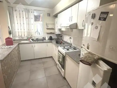 Depto Tipo Casa en Venta en Cipolletti, USD 196.000