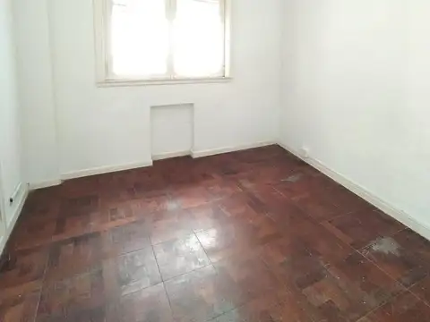 Departamento en Alquiler en Chacarita, $ 600.000