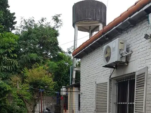 casa con muy buena ubicación 