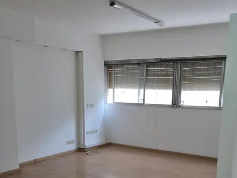 ALQUILER B° CENTRO - 1 DORMITORIO Y MEDIO - TUCUMAN ESQUINA COLON