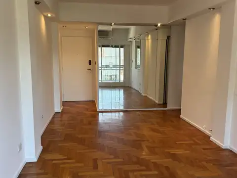 HERMOSO 3 AMB. CON BALCON