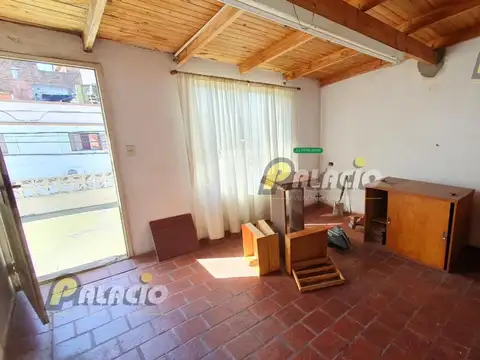PH de 2 ambientes con Patio y Terraza en VENTA