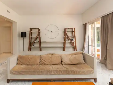 Casa en Venta en Lomas de San Isidro, USD 1.100.000