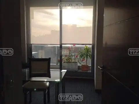 Oficina 2 ambientes con 2 baños