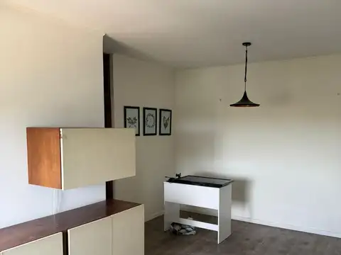 Departamento en Alquiler en Florida Mitre/Este, $ 1.000.000