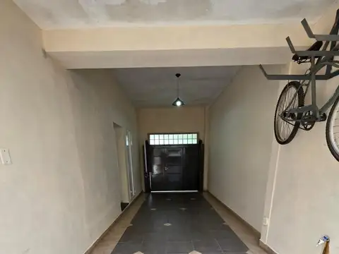 Depto Tipo Casa en Venta de 6 ambientes
