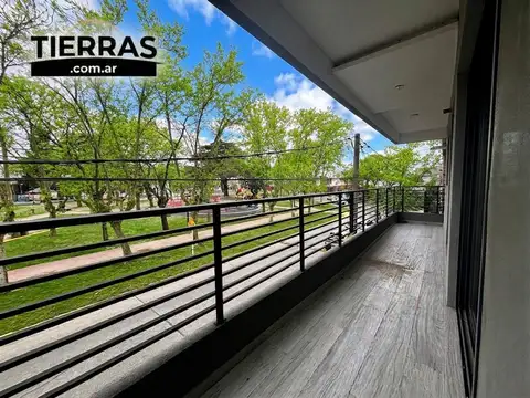 Departamento en Venta en Campana, USD 115.000