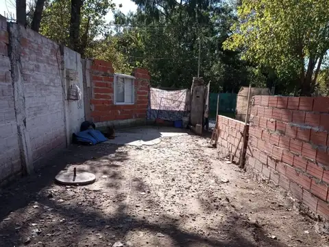 Terreno con mejoras Parque Alvear II