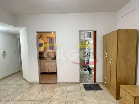 Oficina en Alquiler en Ramos Mejía, $ 350.000