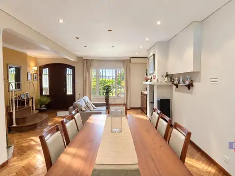 Casa en Venta en Martínez, USD 550.000