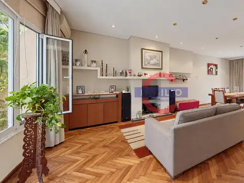VENTA CHALET APTO CRÉDITO 5 AMBIENTES CON PILETA, JARDÍN Y COCHERA EN MARTÍNEZ