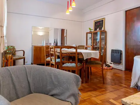 Avenida Rivadavia 4000