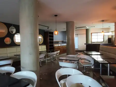 VENTA-exclusivo local comercial 160m2-PTA CARRETAS