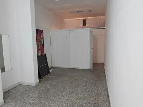Local en Alquiler 45 años