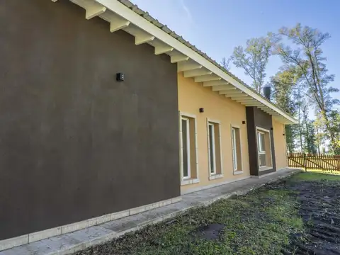 Casa en Venta al Oeste