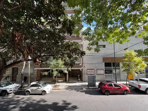 ALQUILER 3 AMBIENTES A 150 MTS DEL PARQUE LAS HERAS