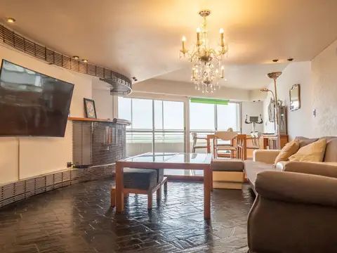 Departamento en Venta de 5 ambientes