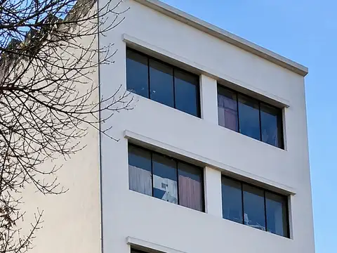 Edificio mas  Local en venta en Balvanera