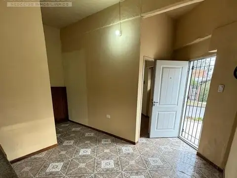 Depto Tipo Casa en Venta de 1 dormitorio