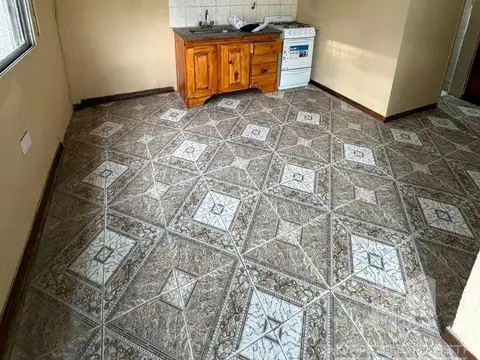 Depto Tipo Casa en Venta en Jose Leon Suarez, USD 29.000