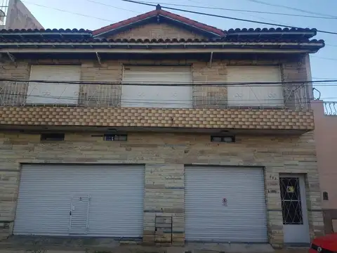 VENTA EN BLOCK VIVIENDA MULTIFAMILIAR C/ LOCALES COMERCIALES