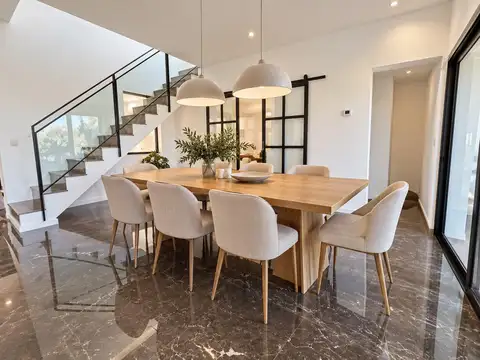 Venta con Renta Casa 4 AMB  Puertos del Lago, Barrio Araucarias