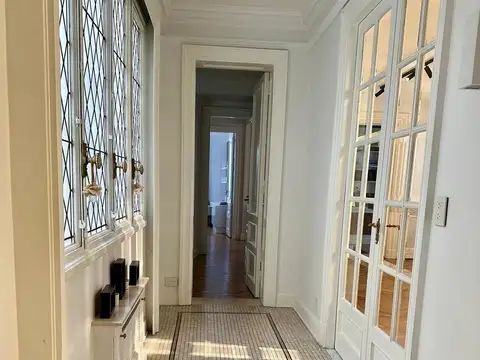 Avenida Santa Fe 900