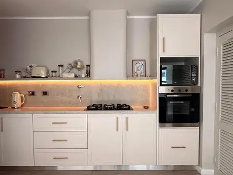 Casa en Venta en Nuestra Señora De Lourdes, USD 296.000