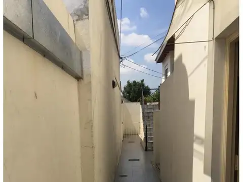 Depto Tipo Casa en Venta de 4 ambientes