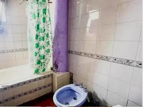 VENTA DEPARTAMENTO EN BLOCK - 9 AMBIENTES - AMPLIA TERRAZA - ISIDRO CASANOVA