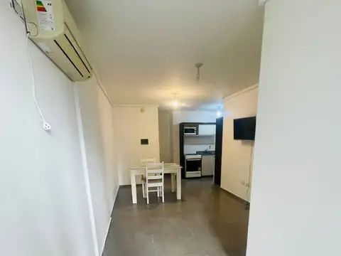 Depto Tipo Casa 2 ambientes con 1 baño