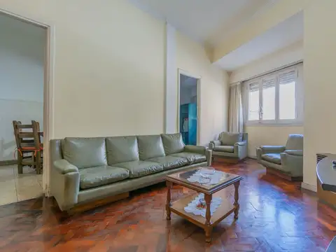 Depto Tipo Casa en Venta de 4 ambientes