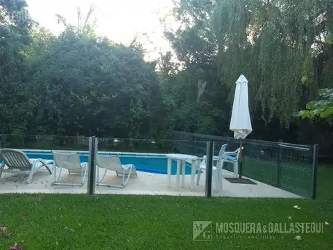Casa 6 ambientes con 3 baños