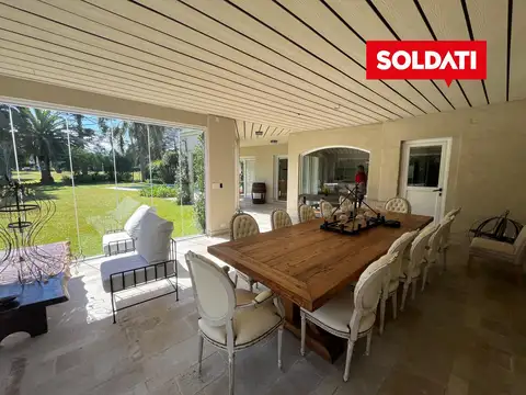 Casa en Venta de 5 dormitorios